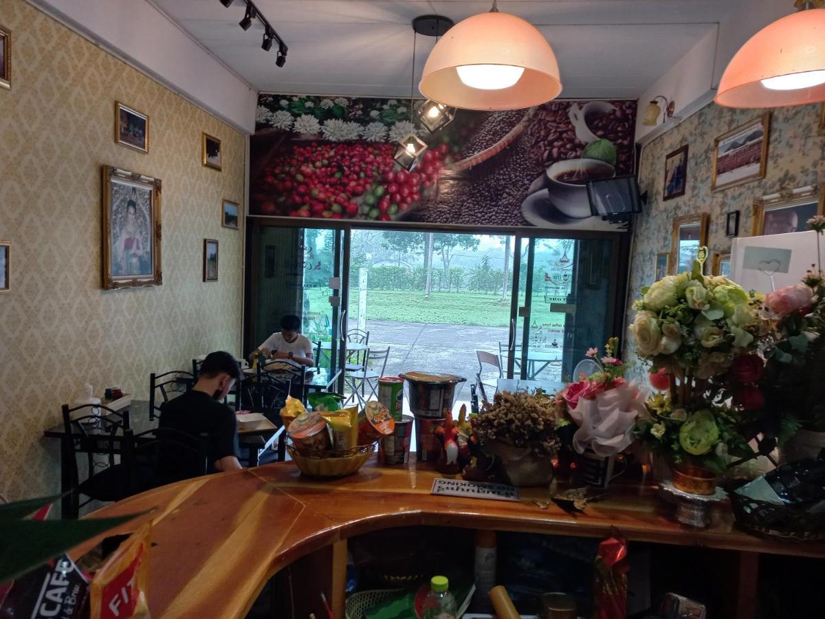 Amaretto Hostel 수랏타니 외부 사진
