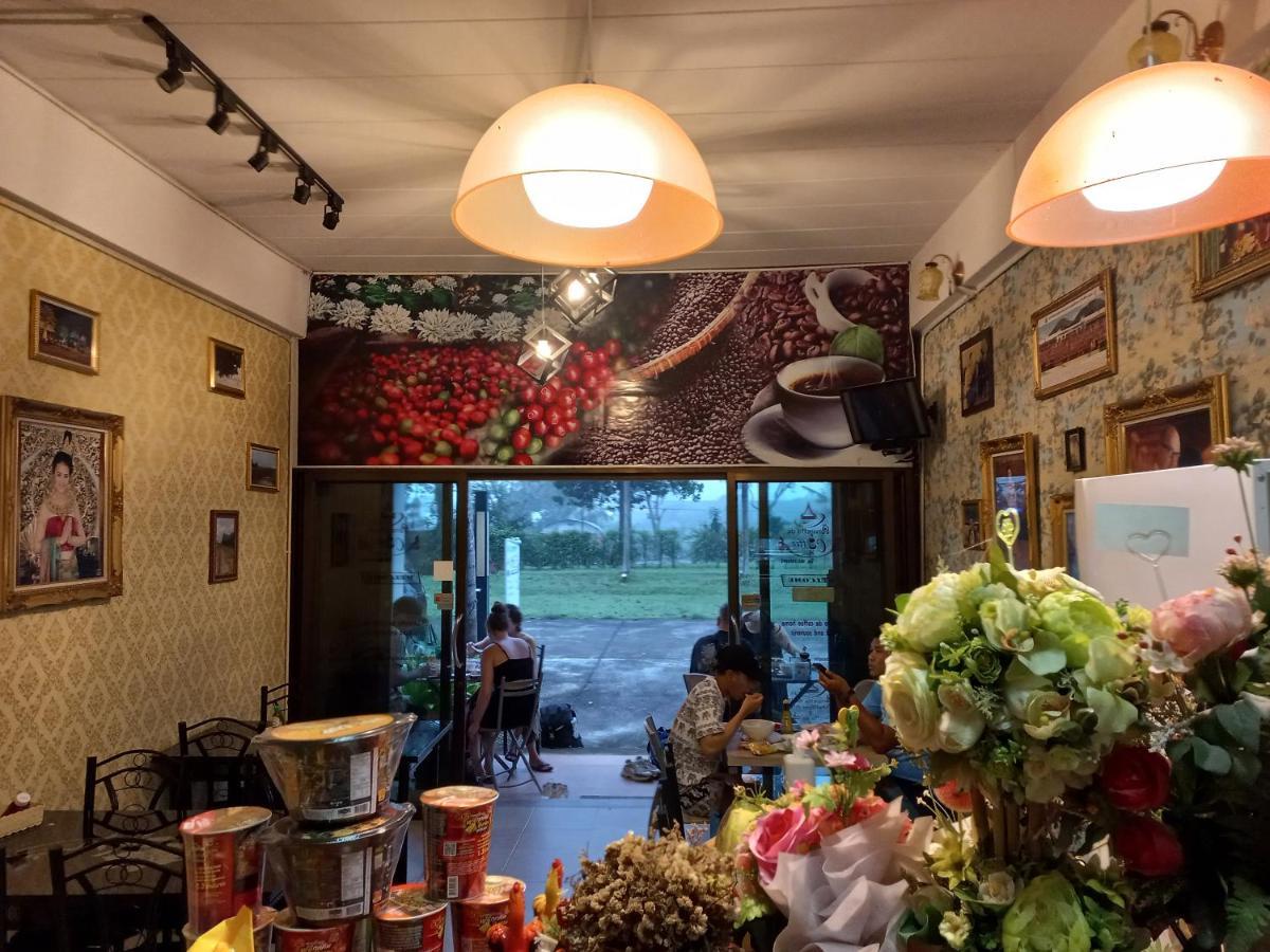 Amaretto Hostel 수랏타니 외부 사진